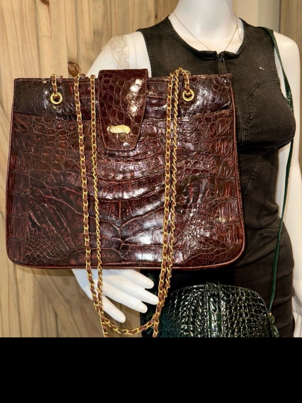 Vintage large genuine crocodile Chain Shoulder Tote rich Brown like new